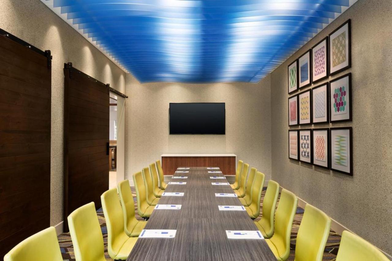 Holiday Inn Express & Suites - Canton By Ihg Dış mekan fotoğraf